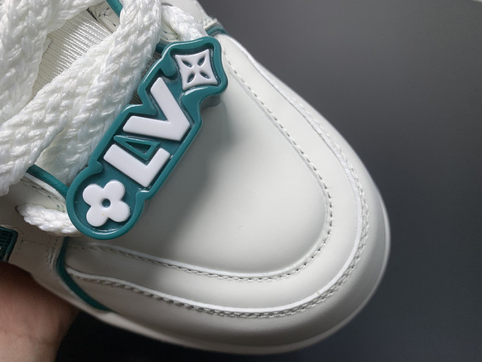 LUSV SNEAKERS
