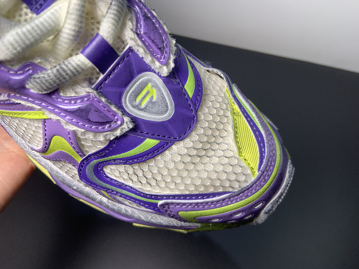 BALCIA RUNNER SNEAKER