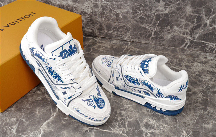LUSV SNEAKERS