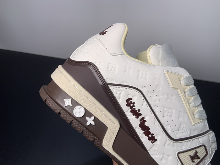 LUSV SNEAKERS
