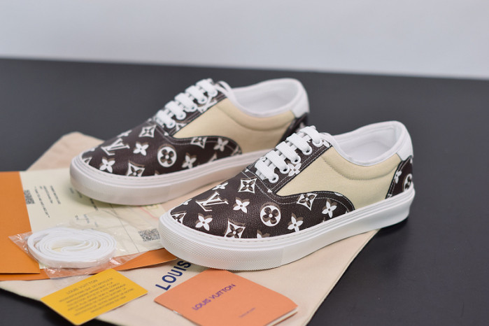 LUSV SNEAKERS