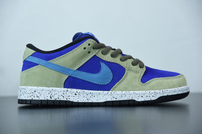 Nike Dunk Low SB Celadon BQ6817-301