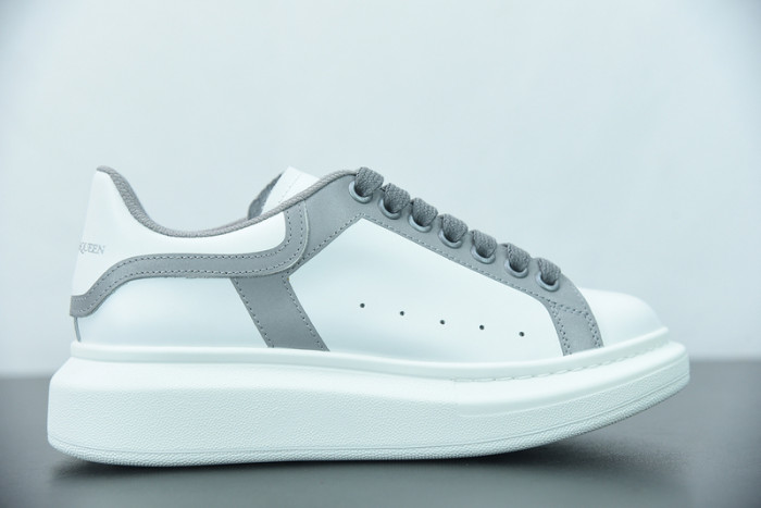ALEXMQ Sneakers