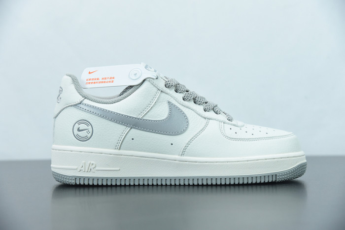 Nike Air Force 1 Low “NYC” CH1808-006
