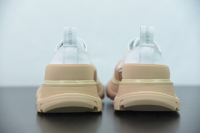 ALEXMQ Sneakers