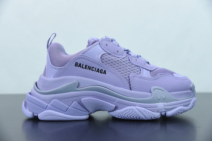BALCIA Triple S Sneaker