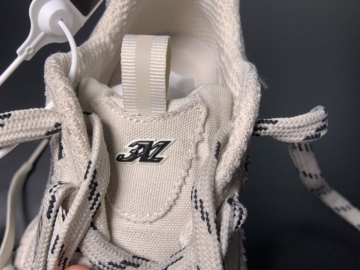 BALCIA 3XL SNEAKER
