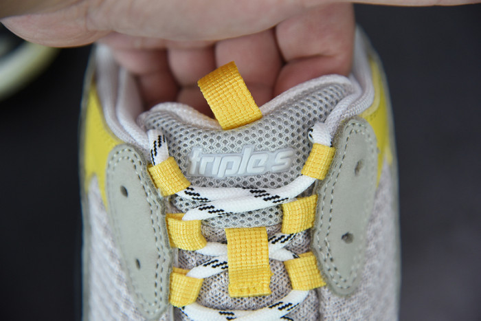 BALCIA Triple S Sneaker