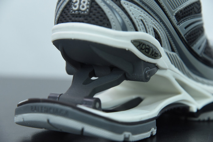 BALCIA X-Pander SNEAKER
