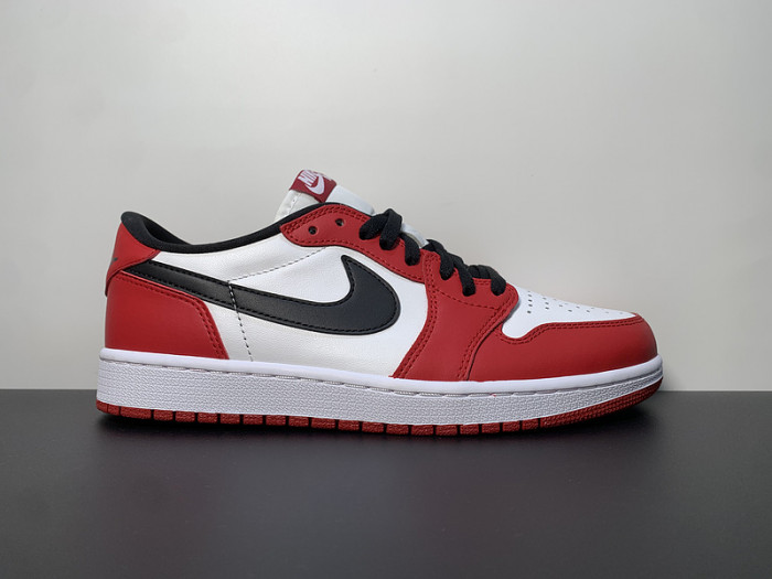 AIR JORDAN 1 RETRO LOW CHICAGO (2016) 705329-600