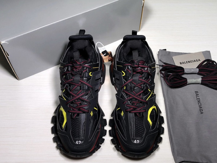 BALCIA Track SNEAKER
