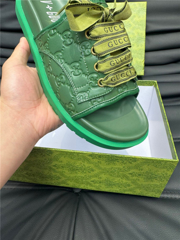 GCI GG Slide Sandal