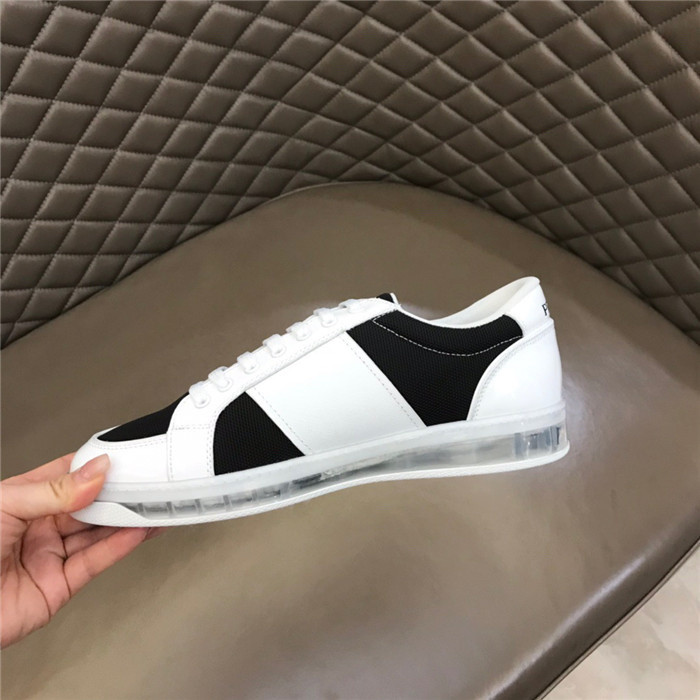 PRDA Sneaker