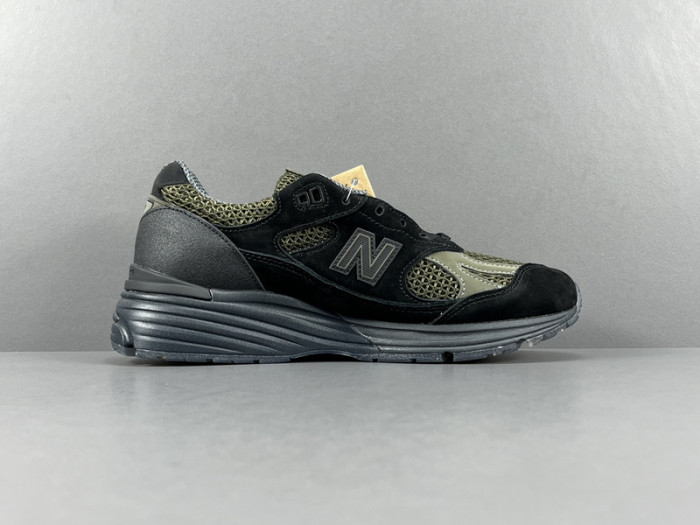 New Balance 991v2 Made in UK x Stone Island "Black" U991SD2