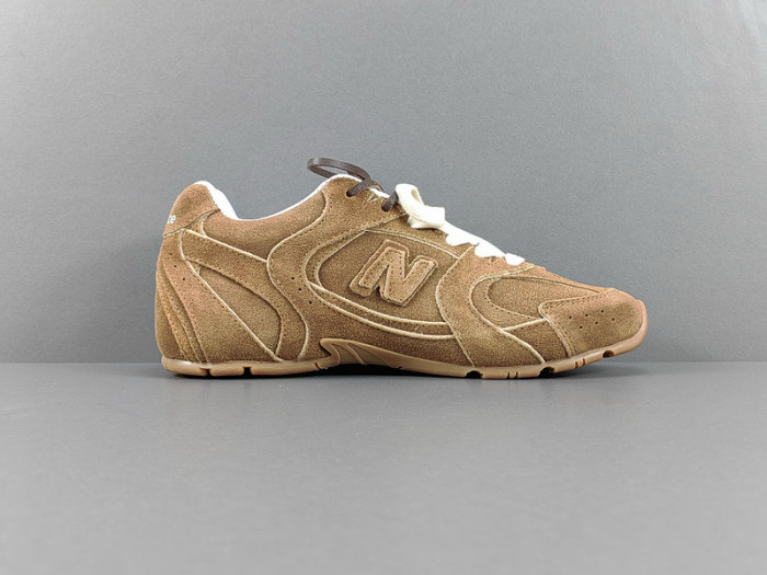 New Balance x Miu Miu Sneaker