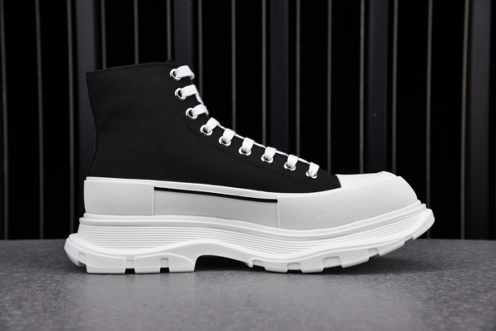 ALEXMQ Sneakers