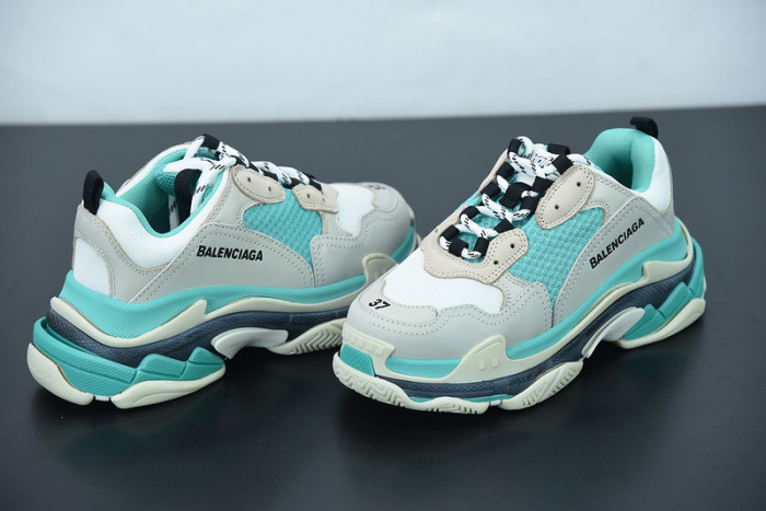 BALCIA Triple S Sneaker