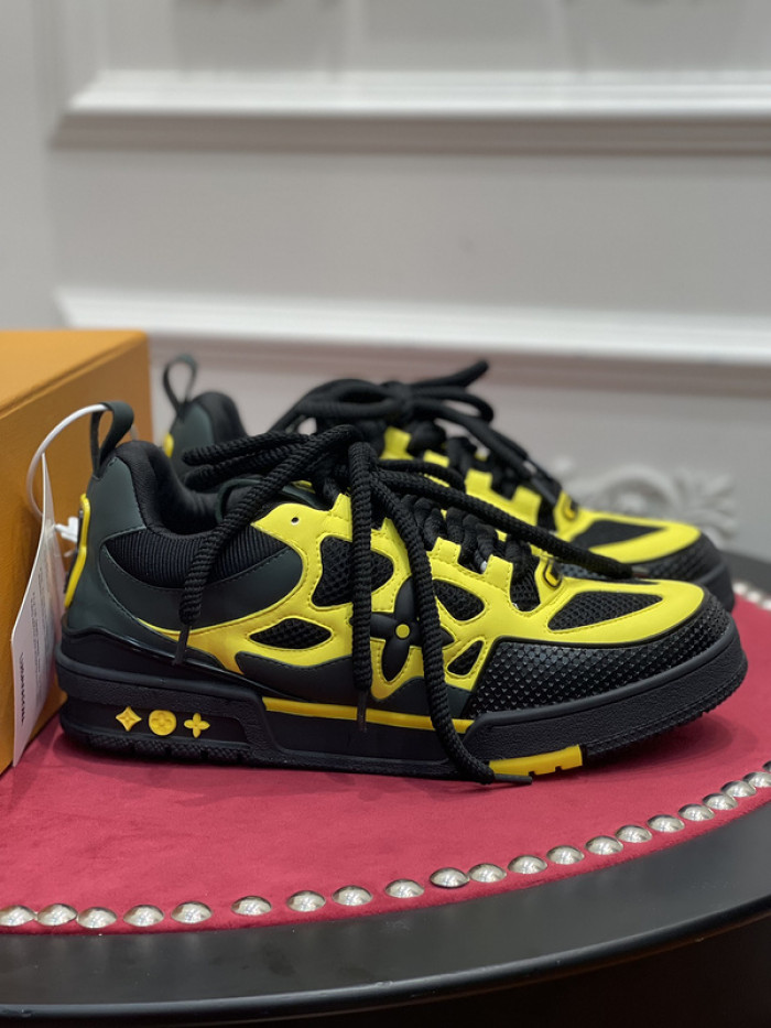 LUSV SNEAKERS