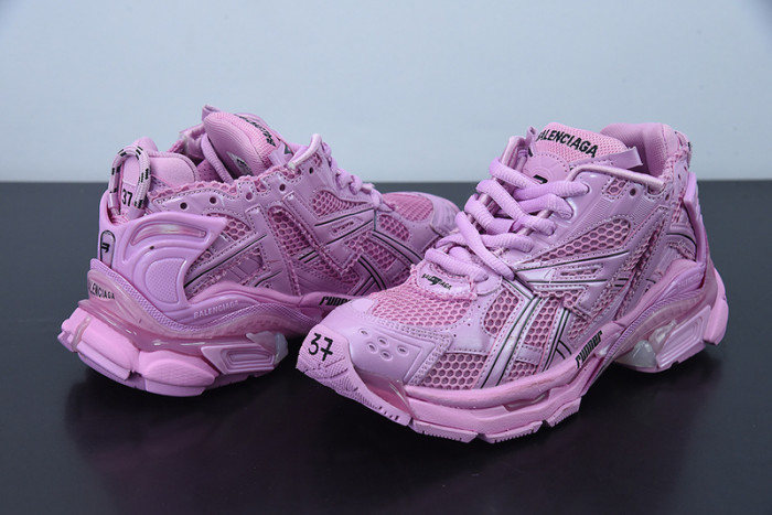 BALCIA RUNNER SNEAKER