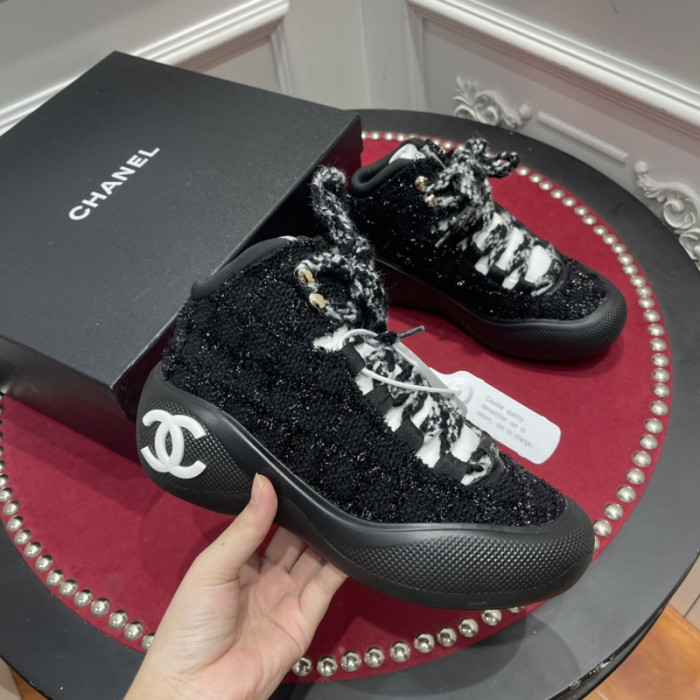 CHNL Sneaker