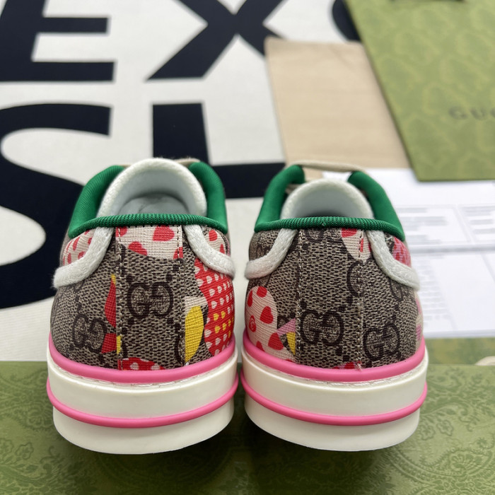 GCI SNEAKER