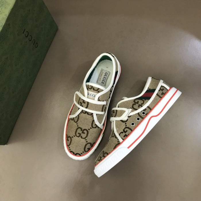 GCI SNEAKER