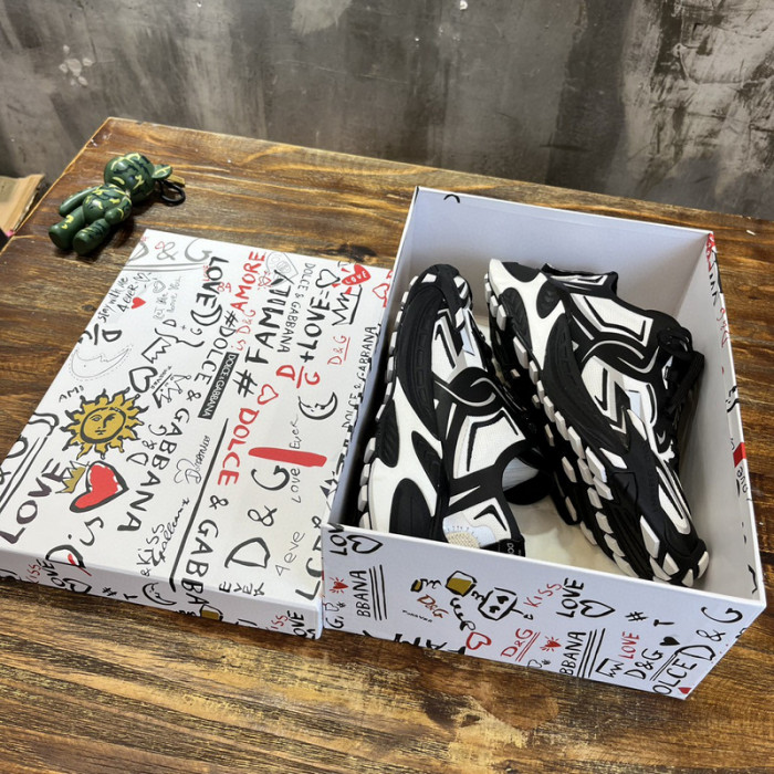 DG SNEAKER