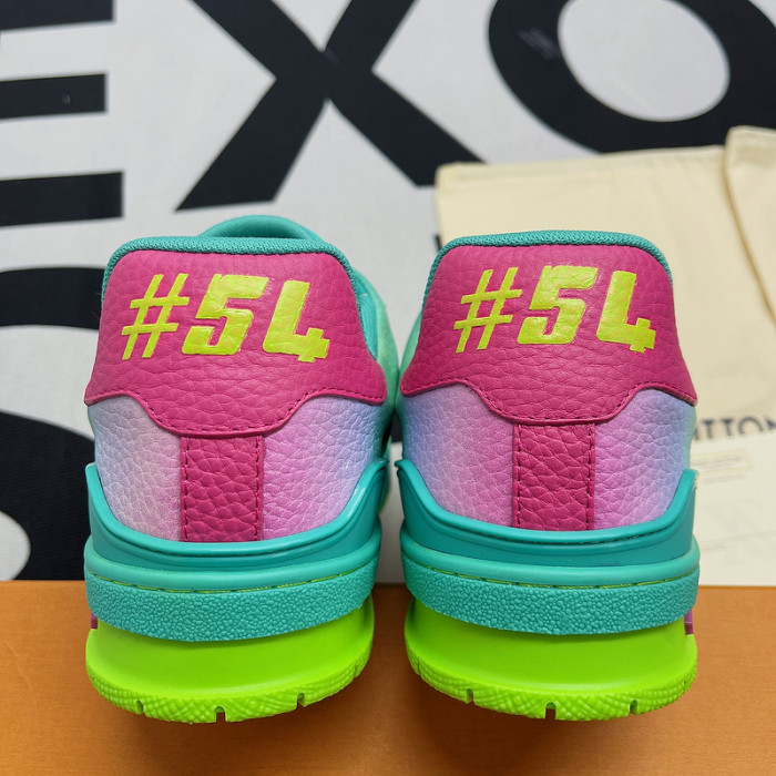 LUSV SNEAKERS