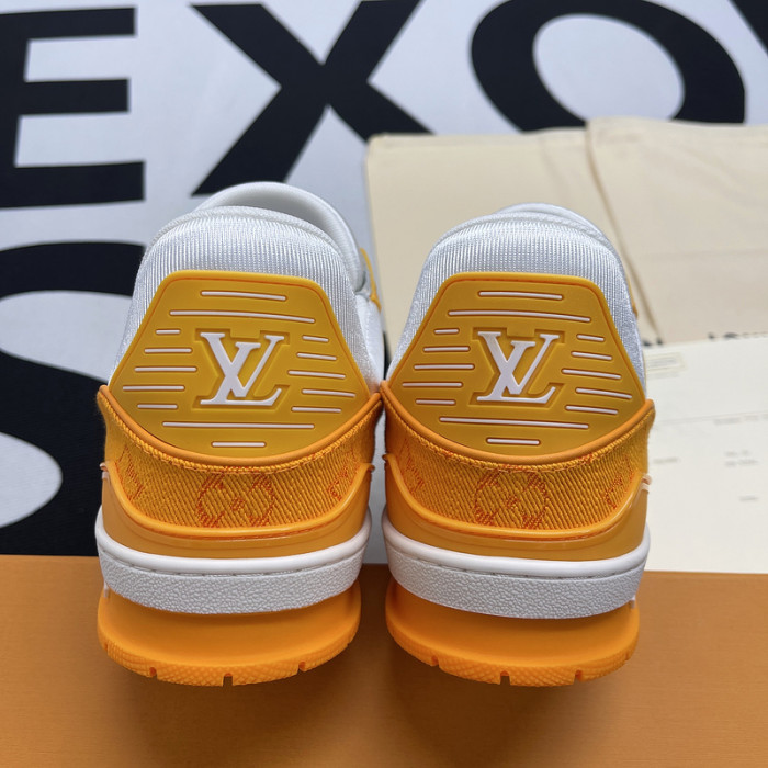 LUSV SNEAKERS
