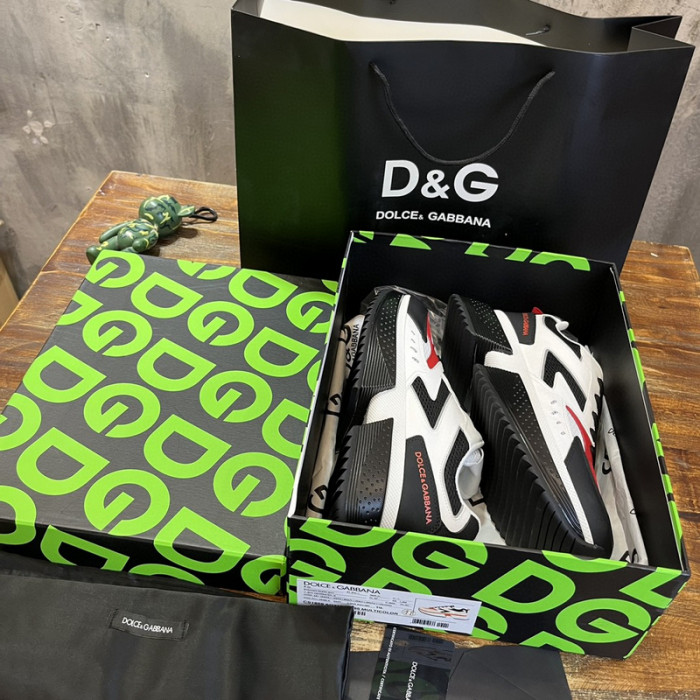 DG SNEAKER