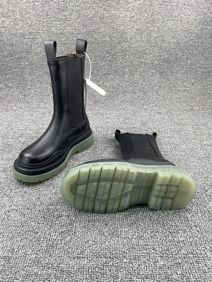 Bo*te*ga ve*ne*ta chelsea tire leather high boot