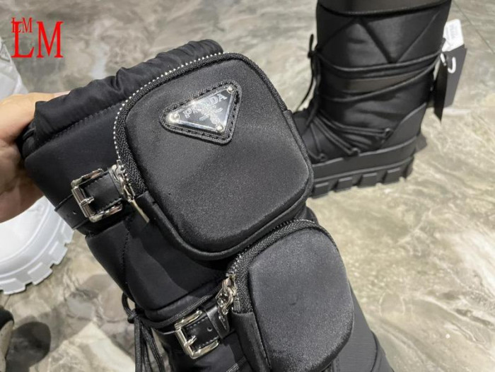 Pra*a boots