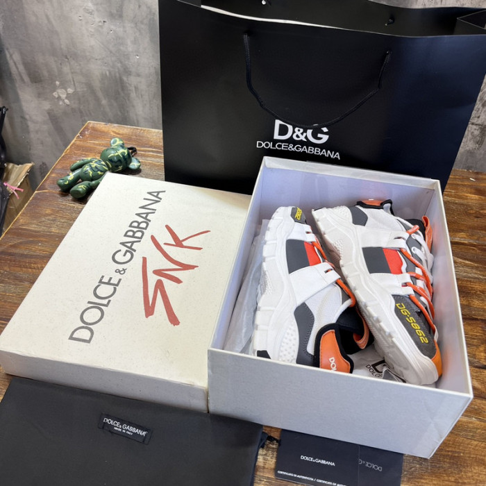 DG SNEAKER