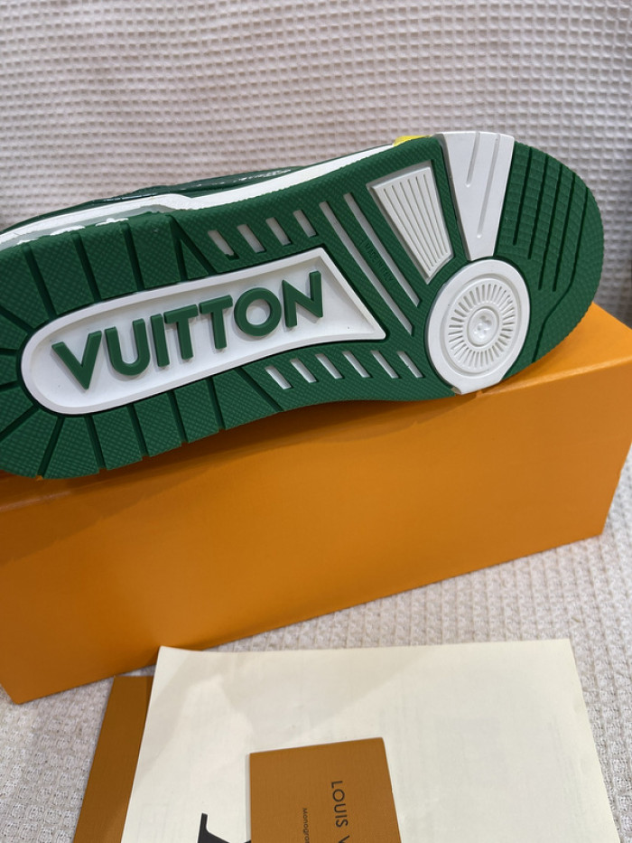 LUSV SNEAKERS