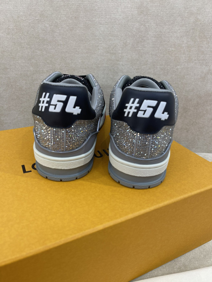 LUSV SNEAKERS