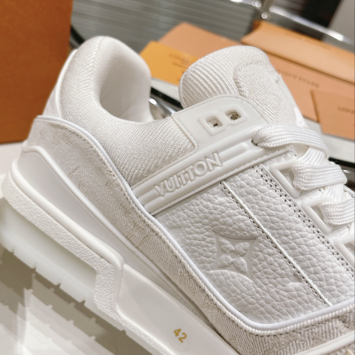 LUSV SNEAKERS