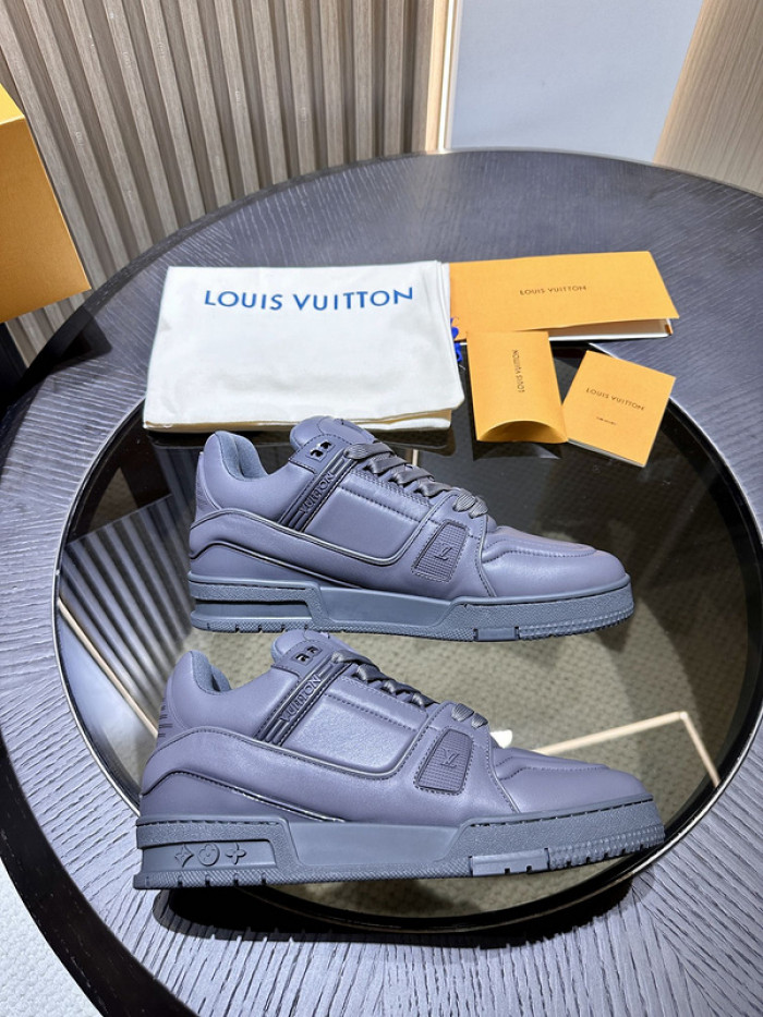 LUSV SNEAKERS