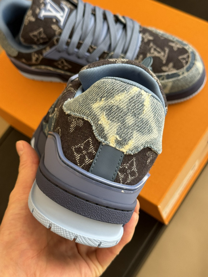 LUSV SNEAKERS
