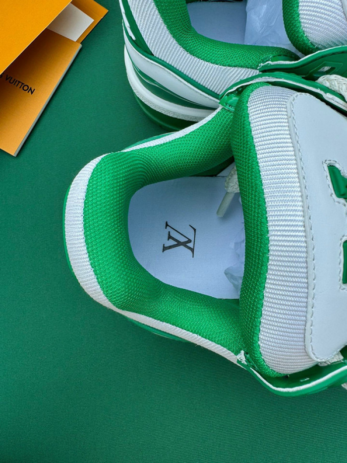 LUSV SNEAKERS