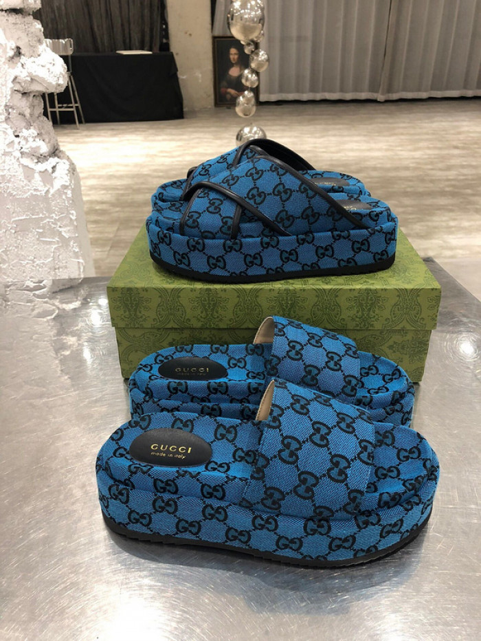 GCI GG Slide Sandal