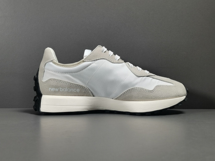 New Balance 327 Sea Salt Black MS327FE