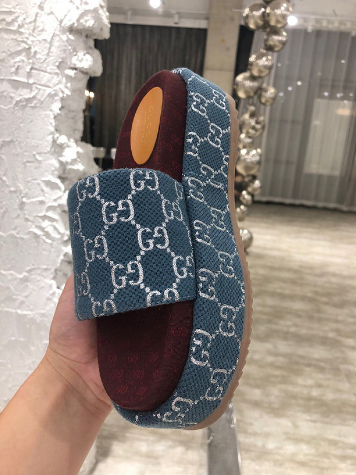 GCI GG Slide Sandal