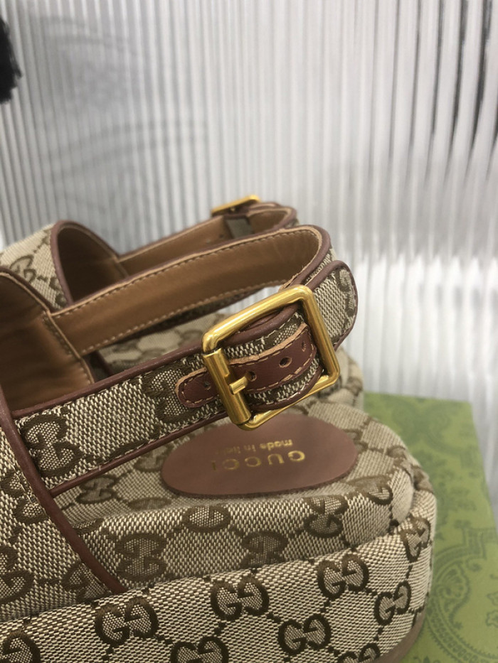 GCI GG Slide Sandal