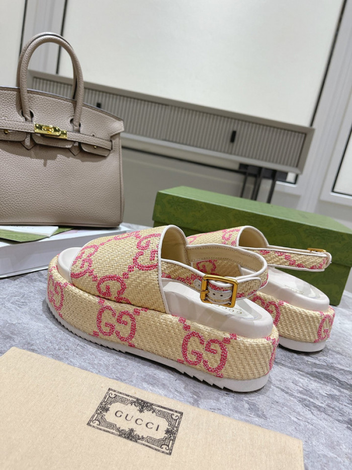 GCI GG Slide Sandal