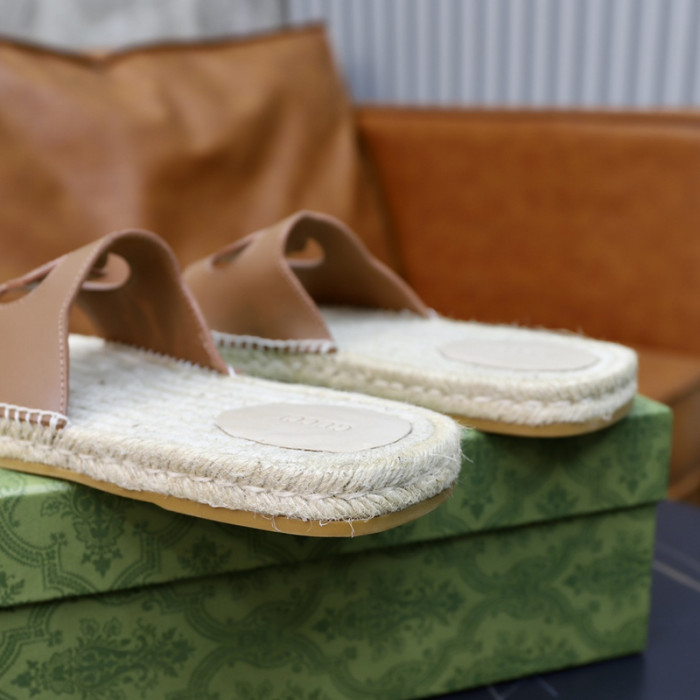GCI GG Slide Sandal