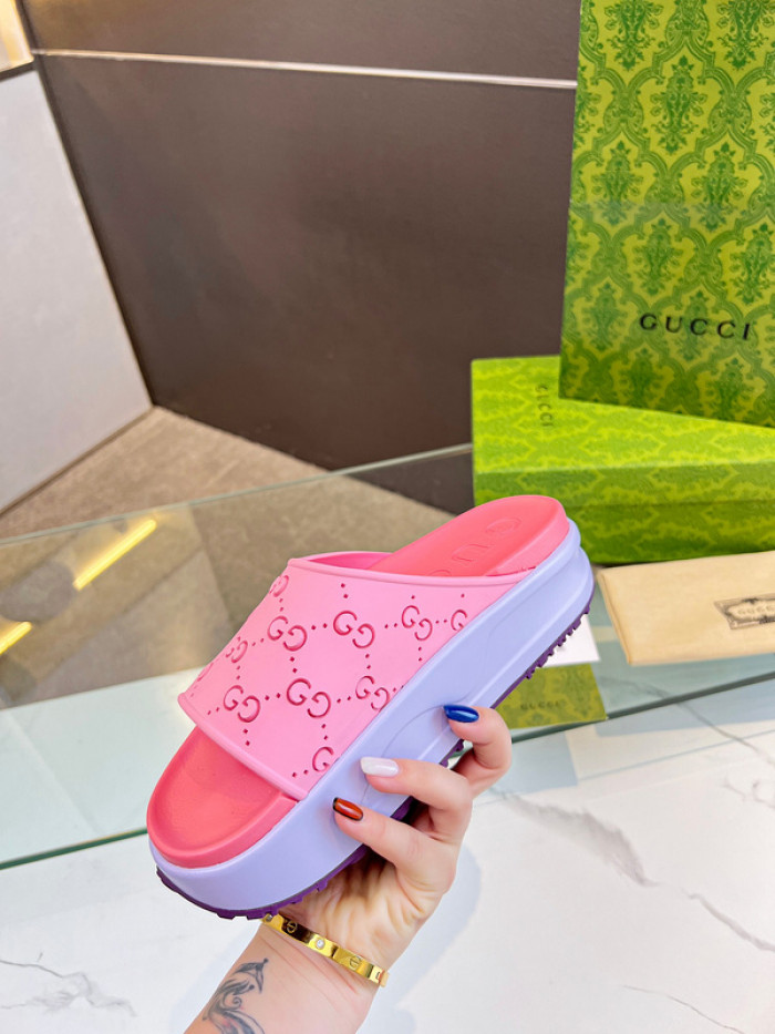 GCI GG Slide Sandal