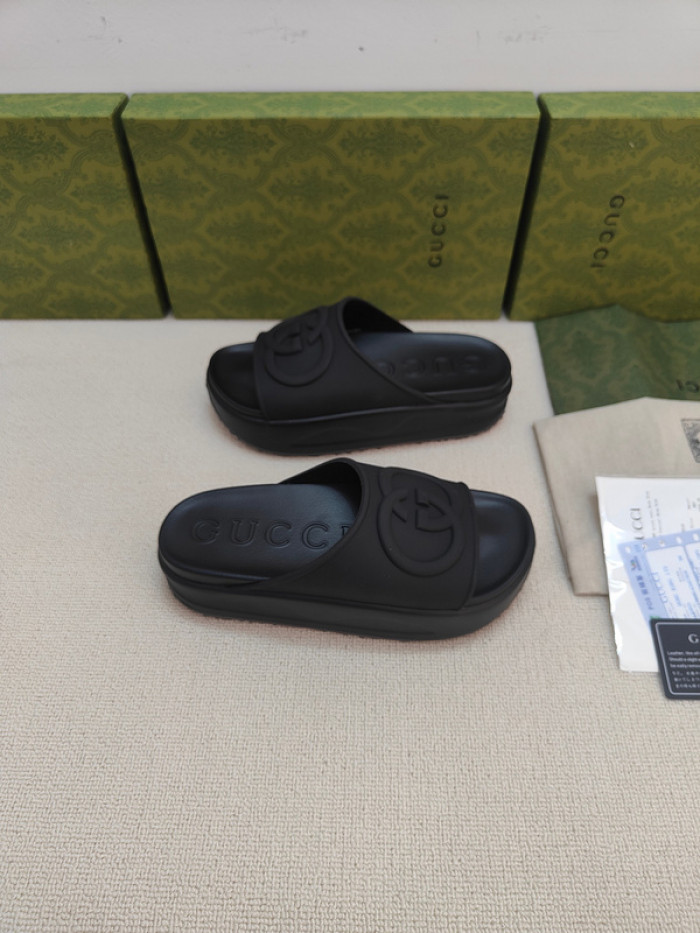 GCI GG Slide Sandal