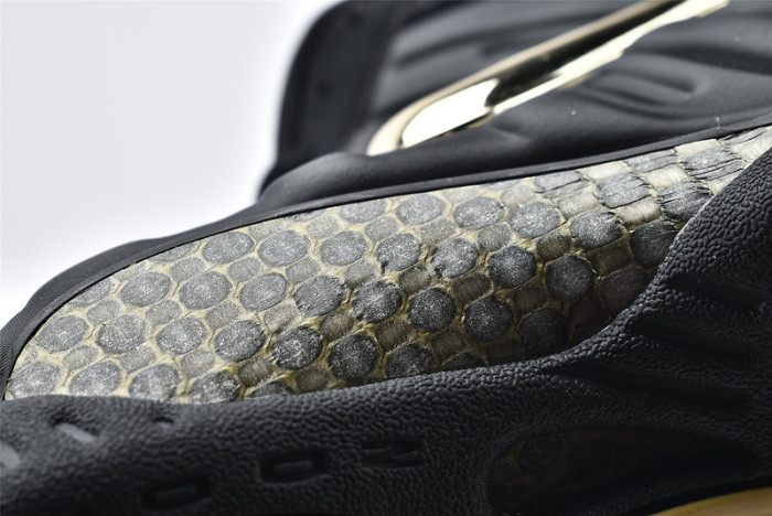 Nike Air Foamposite Pro Black Metallic Gold 624041-009