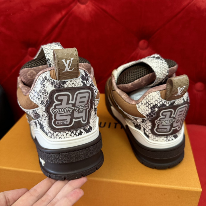 LUSV SNEAKERS