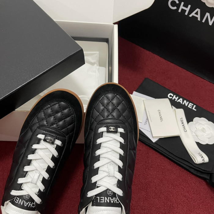 CHNL Sneaker